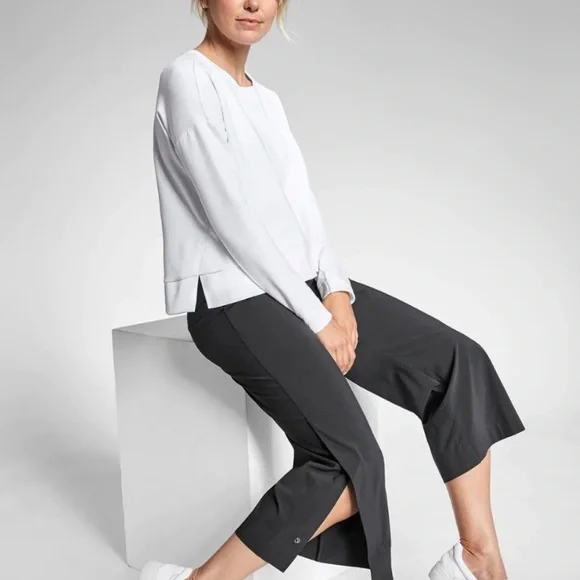 Athleta Tribeca Crop Pant - Picture 11 of 11